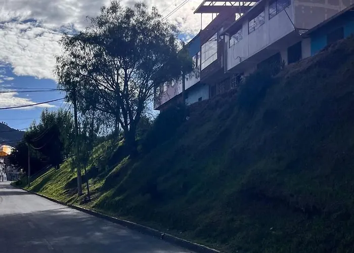 Mini Near The Pachacutec Oval Cusco